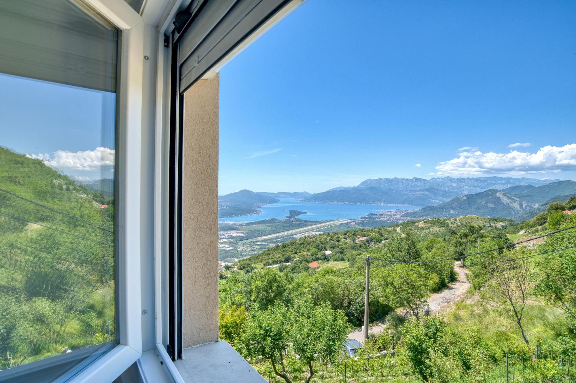 Apartment Paradise Kotor Buitenkant foto